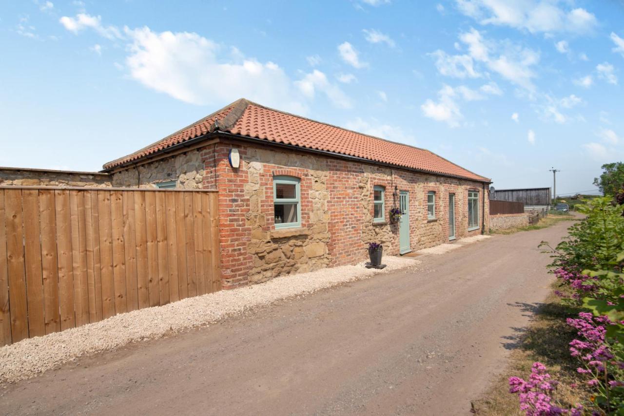 Holiday home The Old Moat Barn - With Private Hot Tub *